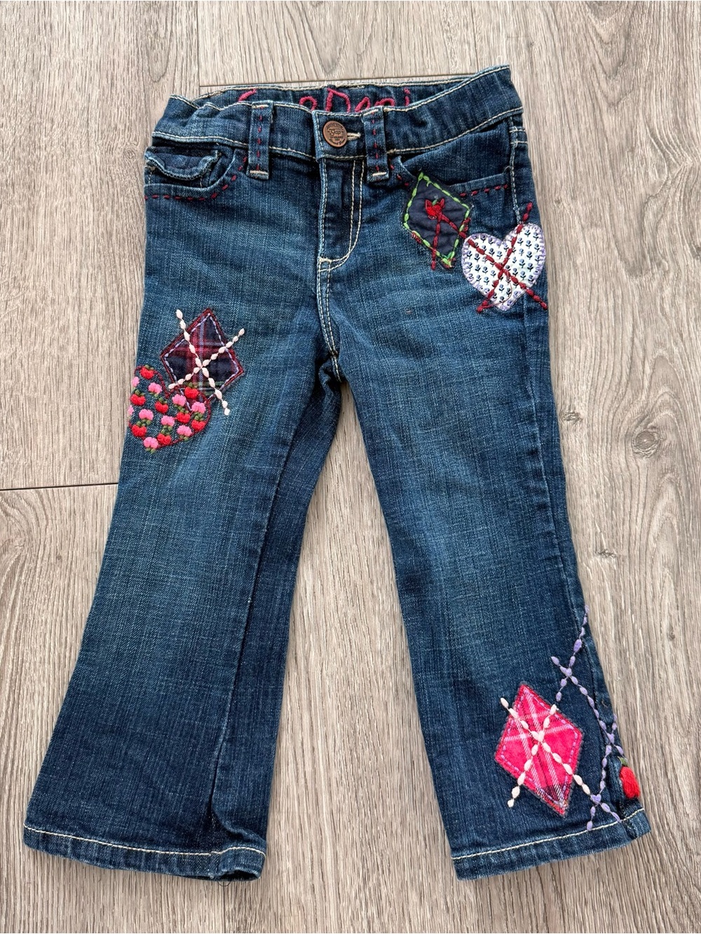 Baby Gap girls' jeans heart patchwork embroidered jeans size 2t
